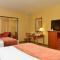 Best Western Plus Swiss Chalet Hotel & Suites