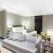 The Hotel Galleria Jeddah, Curio Collection by Hilton