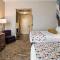 La Quinta Inn & Suites by Wyndham Tulsa Downtown - Route 66