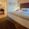 Best Western InnSuites Phoenix Hotel & Suites