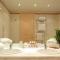 Athens Atrium Hotel & Jacuzzi Suites