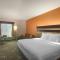 La Quinta by Wyndham Branson