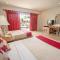 Almont Inland Resort