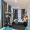 Gilmer Apartment Hotel