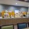 Holiday Inn Express & Suites Kailua-Kona by IHG