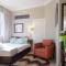 Albany Hotel