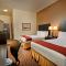 Holiday Inn Express Hotel and Suites Pearsall, an IHG Hotel