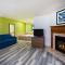 Holiday Inn Express & Suites Rocky Mount Smith Mountain Lake by IHG
