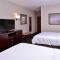 Holiday Inn Express & Suites Pittsburg, an IHG Hotel