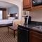 Holiday Inn Express & Suites Pittsburg, an IHG Hotel