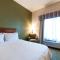 Holiday Inn Express Hotel & Suites Hagerstown - Hagerstown