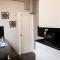 4 Bedroom House- Close to City Centre- Ideal for Contractors- Free Parking- Sleeps 8