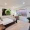 Elegant and Stylish Retreat in Leafy Epsom - 奥克兰