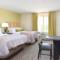 Candlewood Suites Columbia Hwy 63 & I-70 by IHG