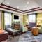 Holiday Inn Express & Suites Raceland - Highway 90, an IHG Hotel