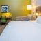 Holiday Inn Express Hotel & Suites Roseville - Galleria Area, an IHG Hotel - Розвілл