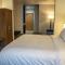 Holiday Inn Express Hotel & Suites Roseville - Galleria Area, an IHG Hotel - Розвілл