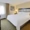 Candlewood Suites Rogers-Bentonville, an IHG Hotel