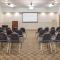 Holiday Inn Express Hotel & Suites 1000 Islands - Gananoque by IHG