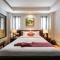 Au Lac Legend Hotel