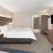 Holiday Inn Express & Suites Downtown Ottawa East by IHG
