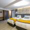 Kayhan City Hotel