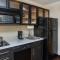 Candlewood Suites Bowling Green by IHG