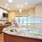 Staybridge Suites Austin South Interstate Hwy 35 by IHG