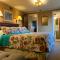 Kangaroo House Bed & Breakfast - Eastsound