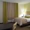 Candlewood Suites Greenville by IHG