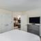 Candlewood Suites Secaucus by IHG