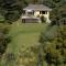 Surfers Sunshine Cottage - Piha Holiday Home