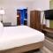 Holiday Inn Express & Suites Raleigh NE - Medical Ctr Area - Raleigh