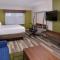 Holiday Inn Express & Suites Raleigh NE - Medical Ctr Area, an IHG Hotel - Raleigh