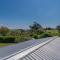 Sun Seeker Bach - Ferry Landing Holiday Home