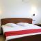 Ananthi HOTELS