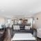 Sparkling Ocean Views - Papamoa Holiday House