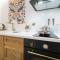 Kallinikou Residence - private parking on demand -