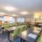 Holiday Inn Express Hotel & Suites Bradenton West by IHG