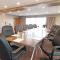 Holiday Inn Express and Suites Calgary University by IHG - Calgary
