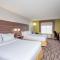 Holiday Inn Express and Suites - Quakertown, an IHG Hotel