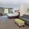 Holiday Inn Express Phenix City-Fort Benning, an IHG Hotel - Феникс-сити