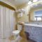 Monte Carlo Inn Vaughan Suites