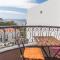 Ericeira Chill Hill Hostel & Private Rooms - Peach Garden - 埃里塞拉