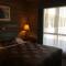 Sunrise Motel