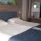Karousos Beach Rooms