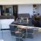 Apartment Trident 4