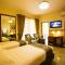 Shinepukur Suites