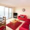 Just Stay Wales - Meridian Quay Apartments - Swansea