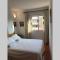 The Beach Apartment - Sea views